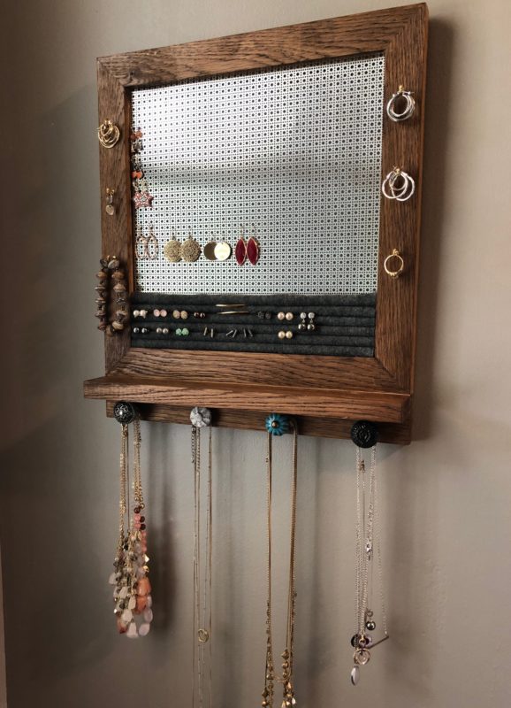 DIY Rustic Jewelry Display